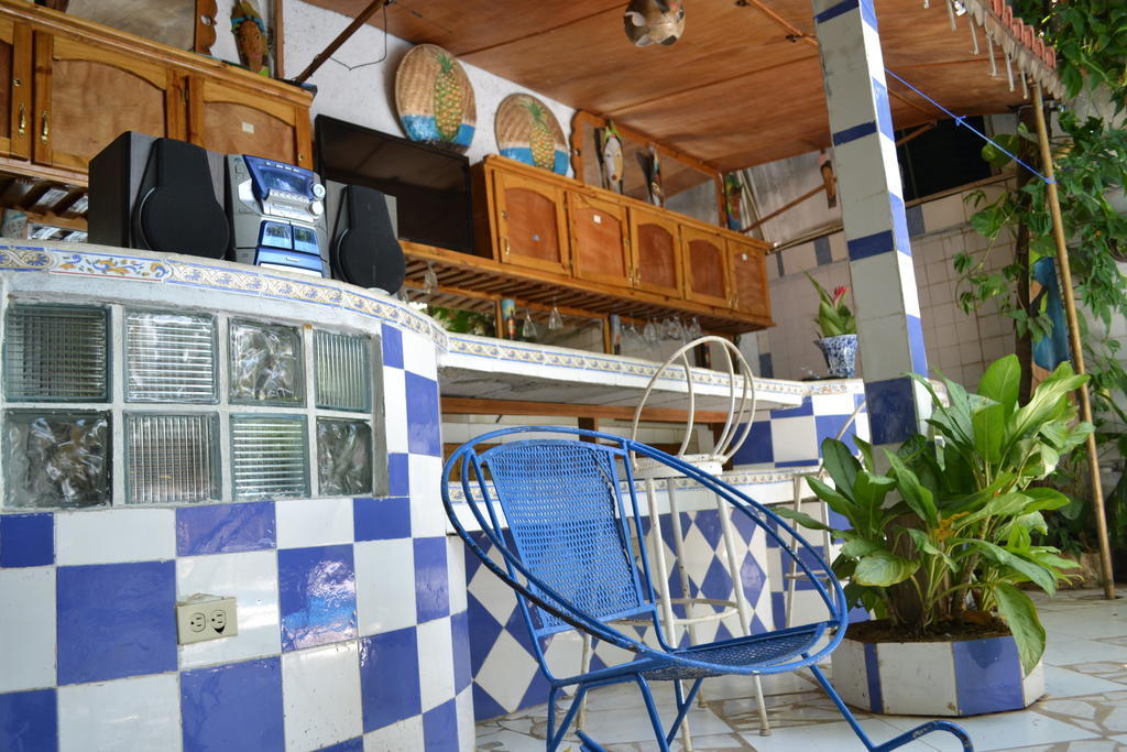 Pacot Breeze Hotel Musseau Zewnętrze zdjęcie