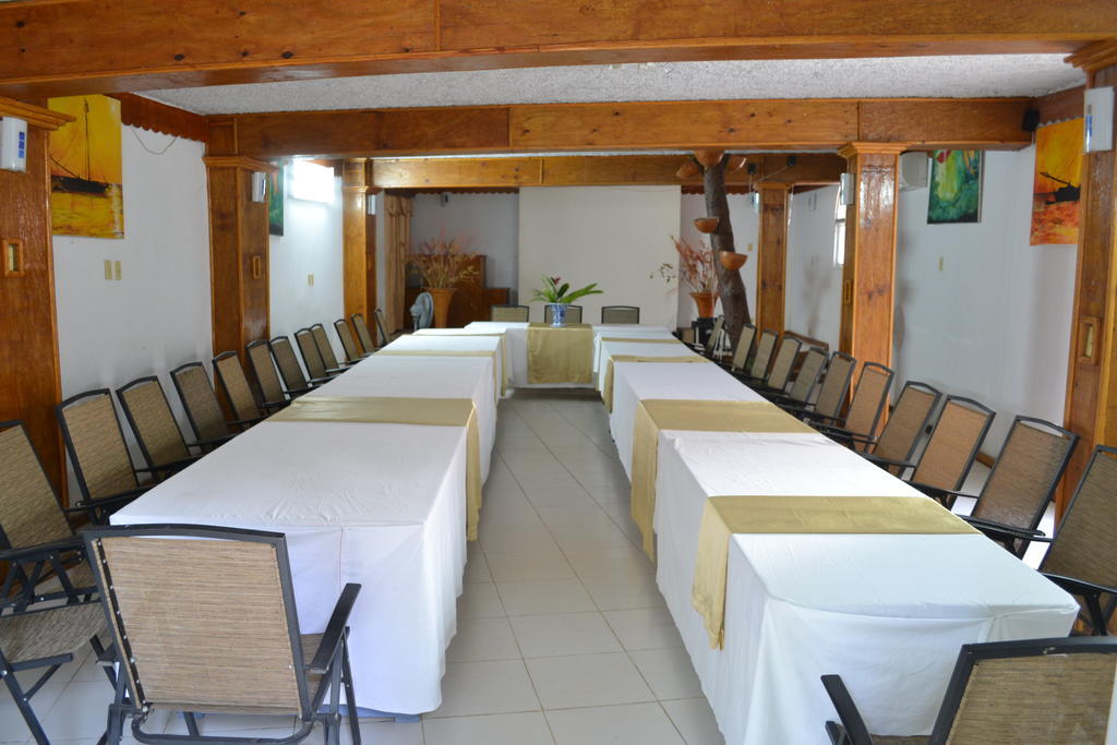 Pacot Breeze Hotel Musseau Zewnętrze zdjęcie