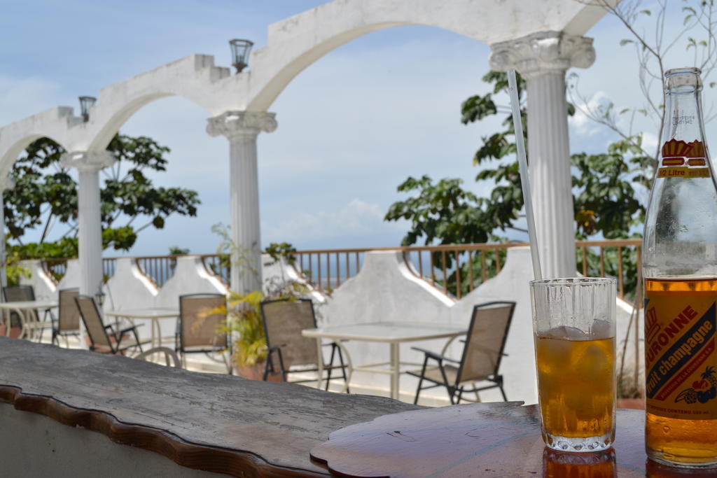 Pacot Breeze Hotel Musseau Zewnętrze zdjęcie
